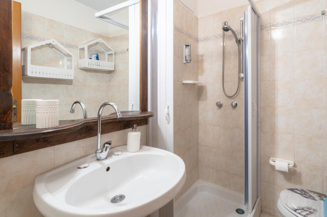 Pomona Dynamic Apartment Noto Bagian luar foto