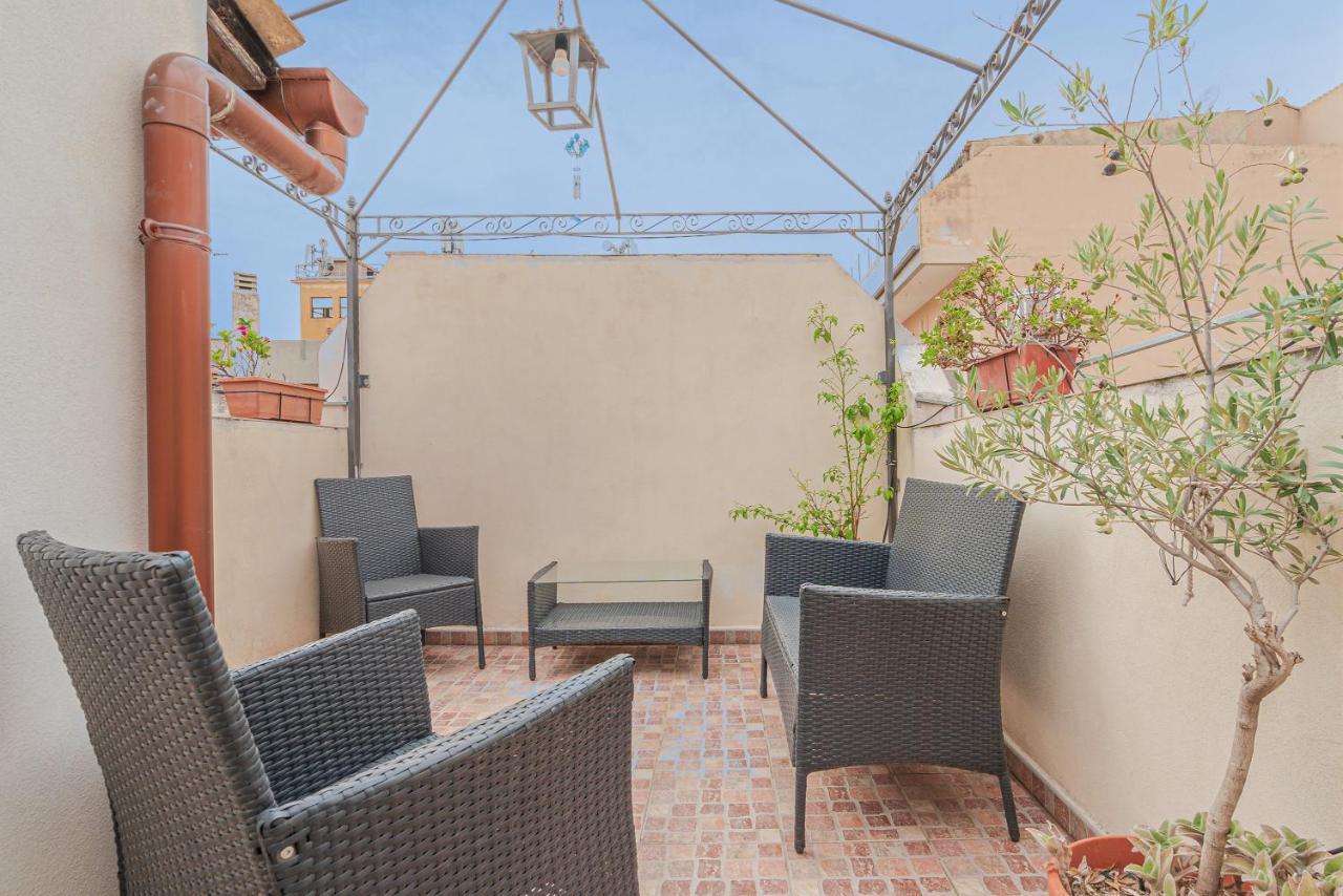 Pomona Dynamic Apartment Noto Bagian luar foto