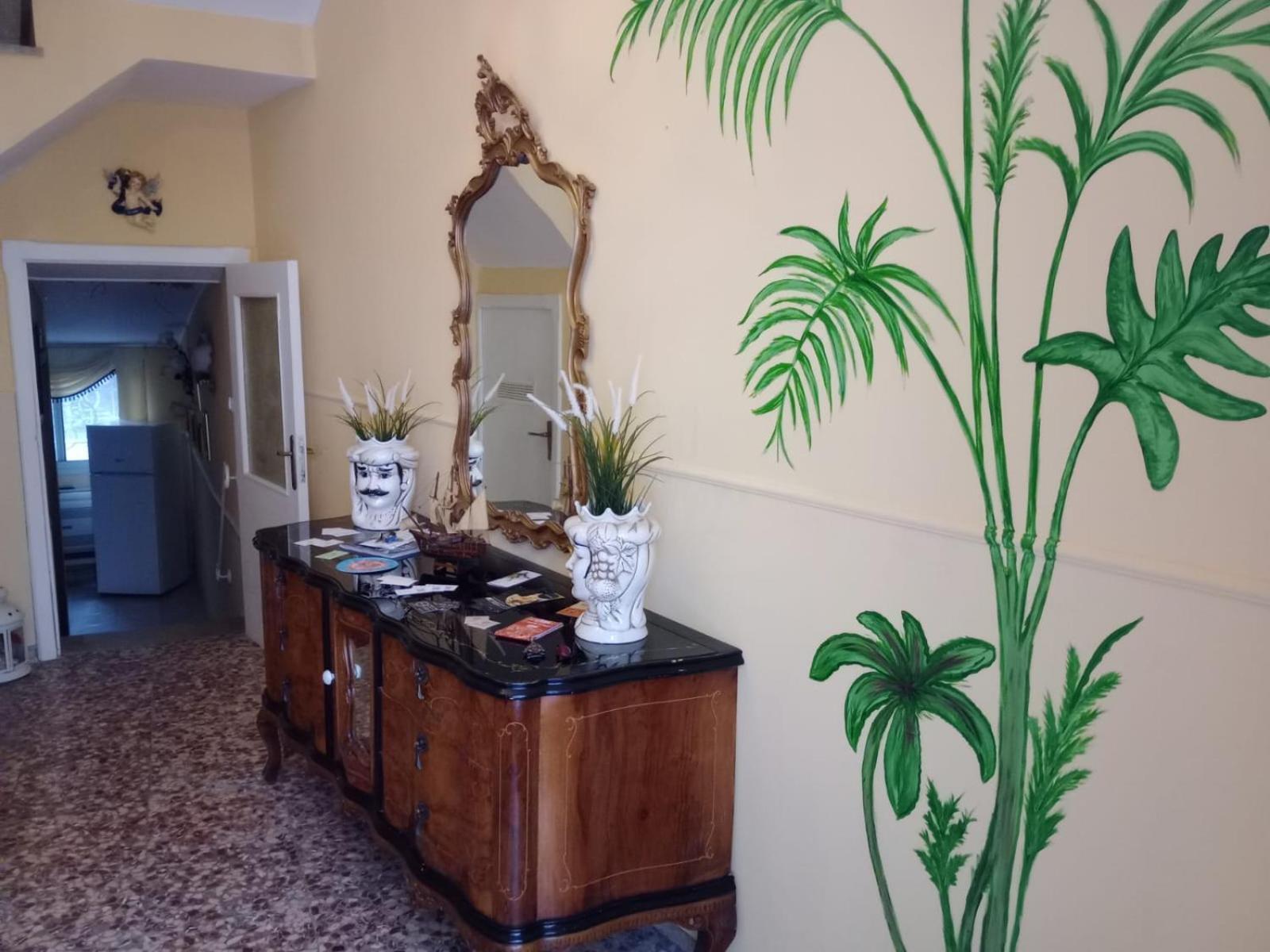 Pomona Dynamic Apartment Noto Bagian luar foto